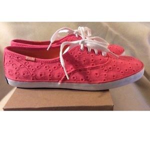 NWOT Coral Eyelet Keds Champion Sneakers